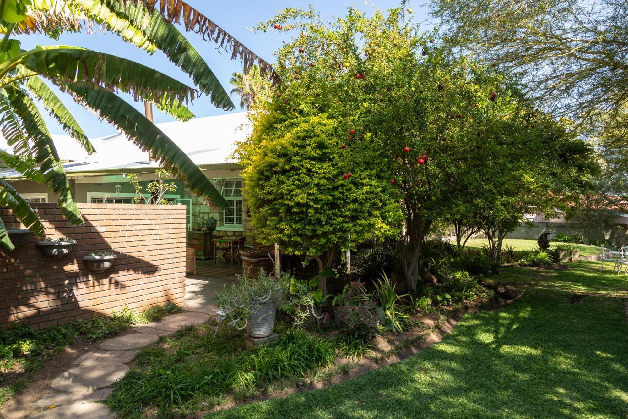 Hh 820 Accomodation Grootfontein Экстерьер фото