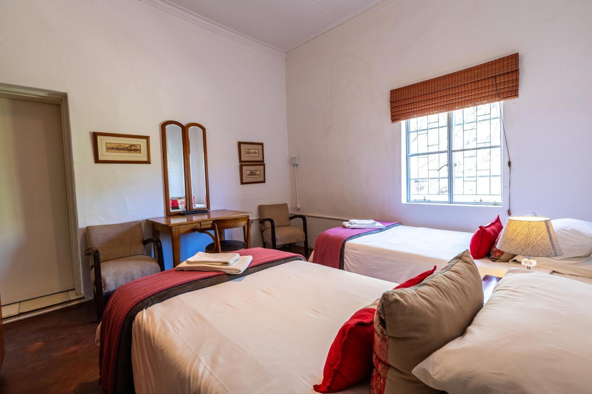 Hh 820 Accomodation Grootfontein Экстерьер фото